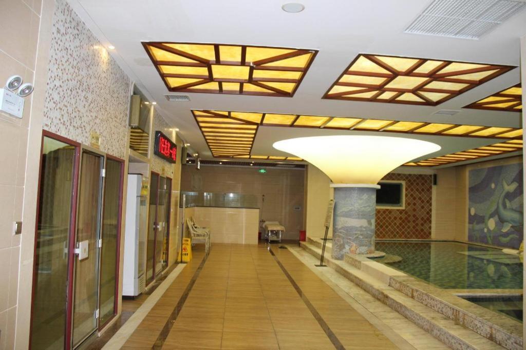 Shangri-La Original Density Hotel Exterior photo
